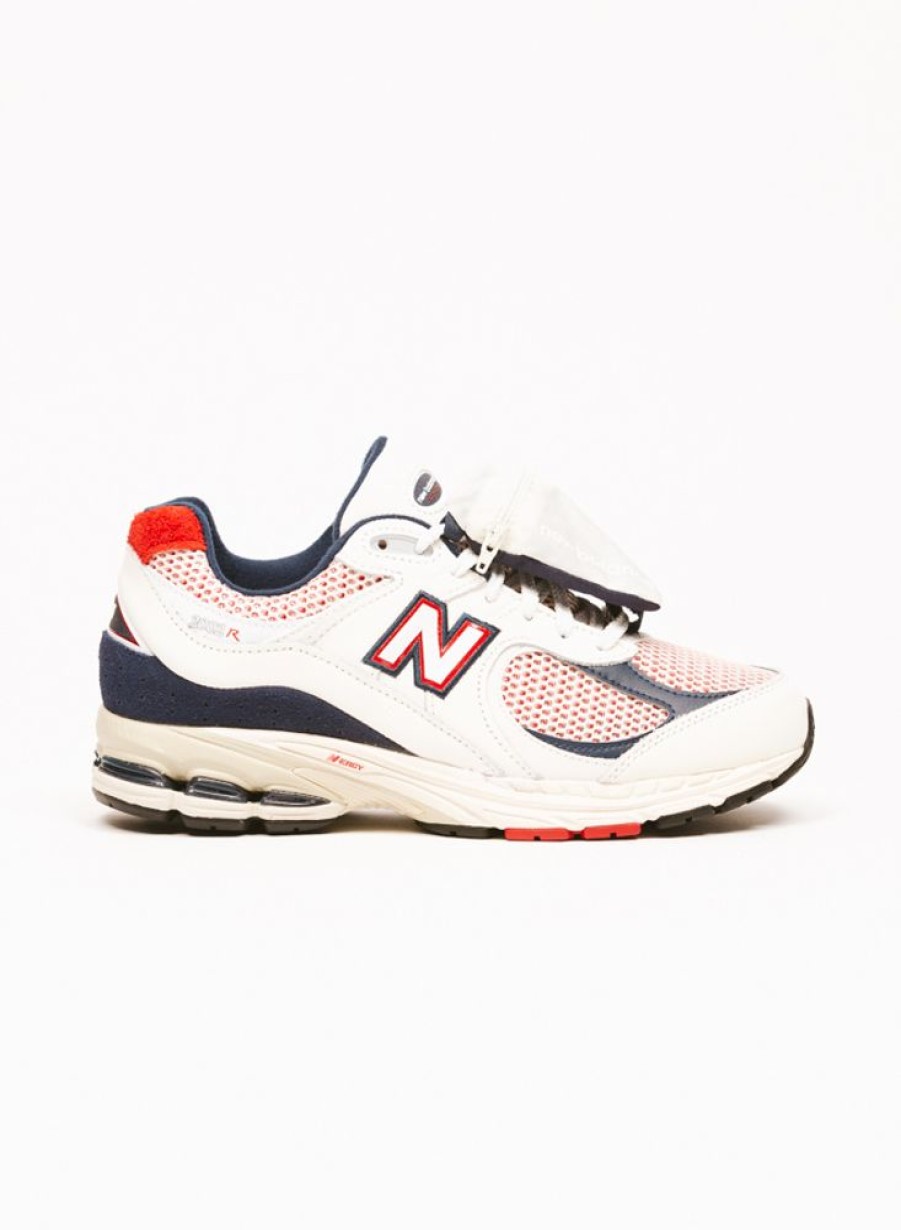 New Balance Sneakers | New Balance M2002Rvd