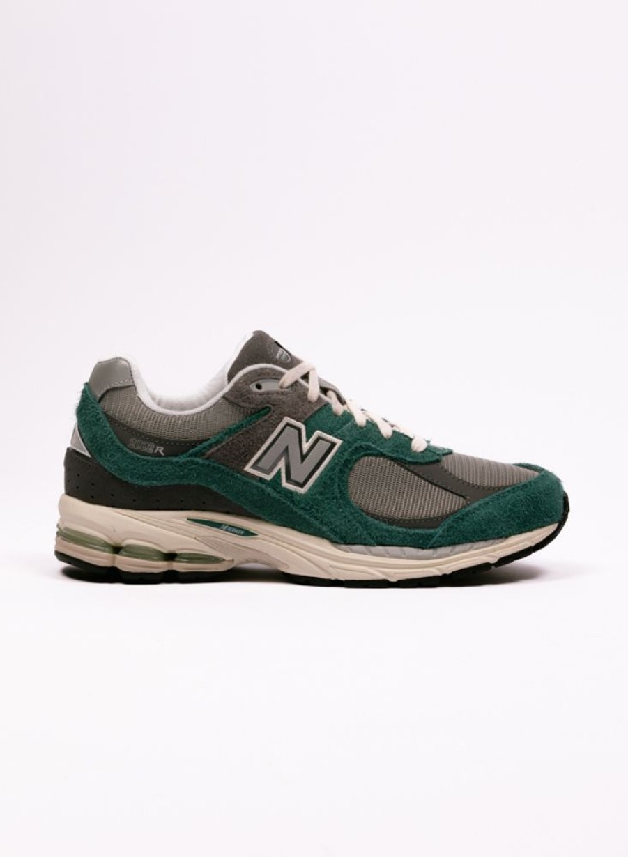 New Balance Sneakers | New Balance M2002Rem